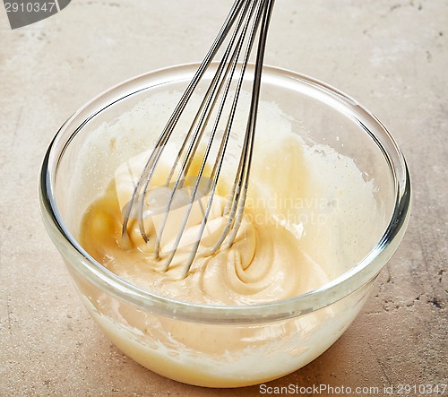 Image of whipped egg yolk with sugar