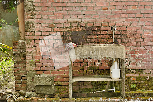 Image of Old ruined house