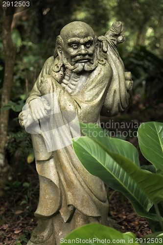 Image of Arhat Kanakbharadvaja statue