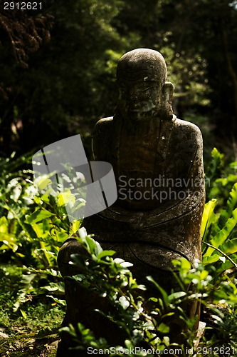 Image of Ruined statue Ksitigarbha Bodhisattva 