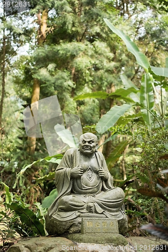 Image of Arhat Kanakbharadvaja statue