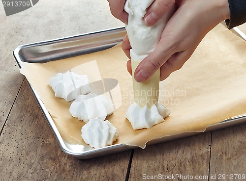 Image of making meringue cookies