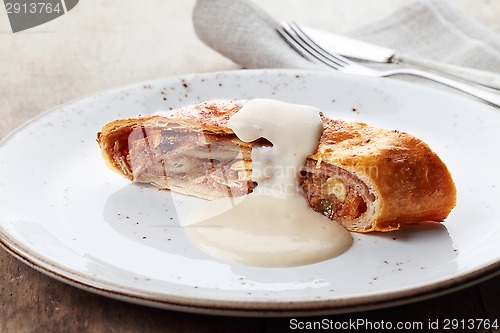 Image of apple strudel