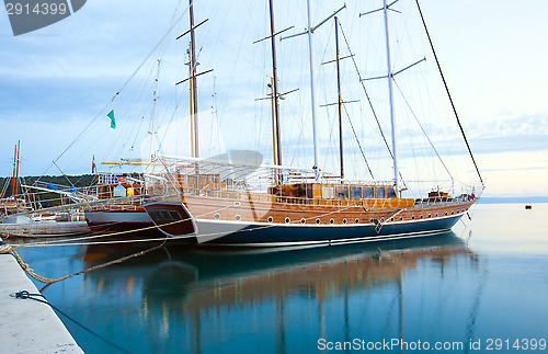 Image of Ships in Makarska