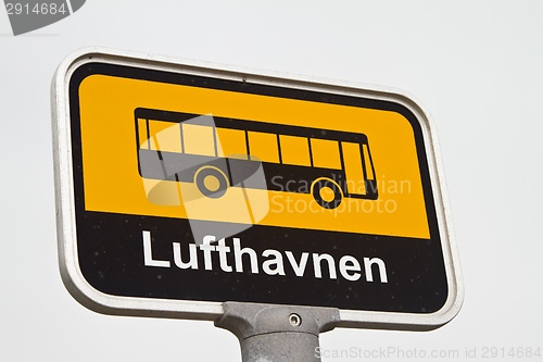 Image of Bus to the airport  sign