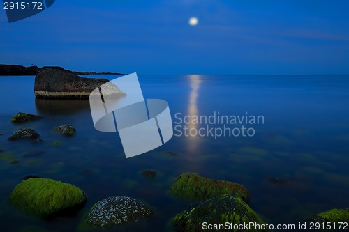 Image of Moonlight at Moelen