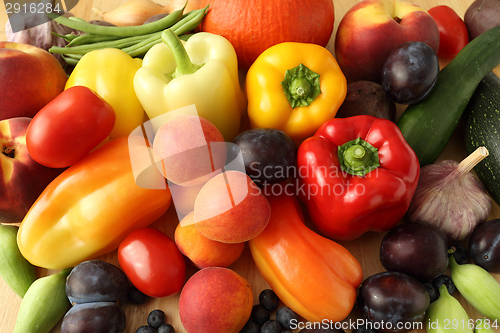 Image of Fruits and vegetables.