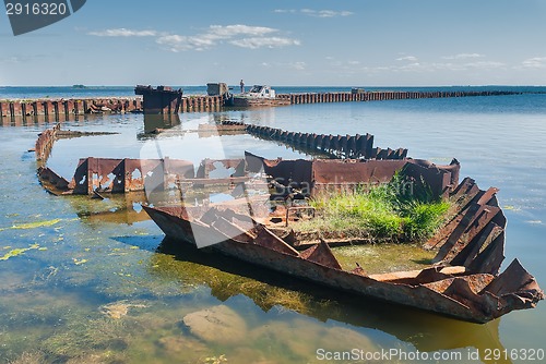 Image of Skeleton of ship in hydroharbour "Noytif"