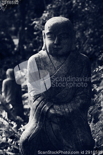 Image of Ruined statue Ksitigarbha Bodhisattva 