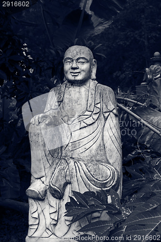 Image of Ruined statue Ksitigarbha Bodhisattva 