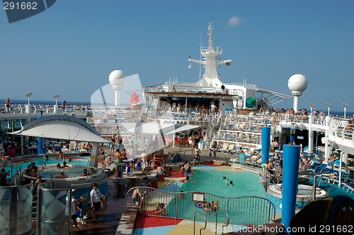 Image of Cruiseship