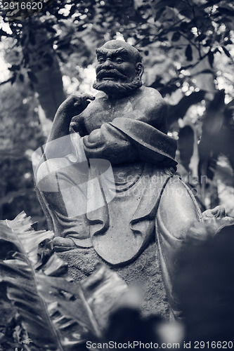 Image of Arhat Kanakbharadvaja statue