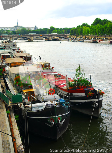 Image of Houseboats in Paris