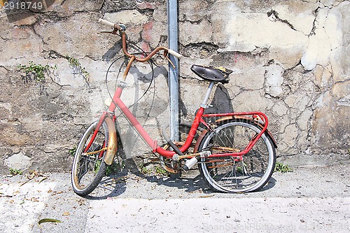 Image of Old rusty bicycle