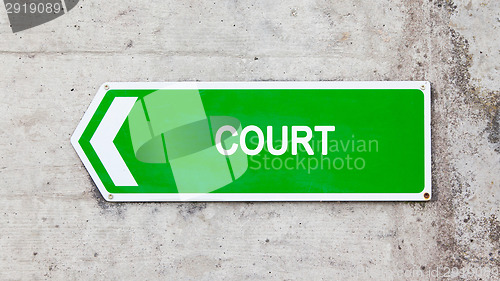 Image of Green sign - Court