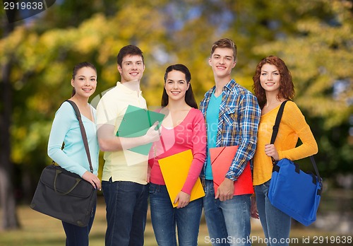 Image of group of smiling teenagers