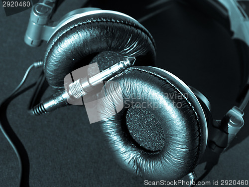 Image of Headphones