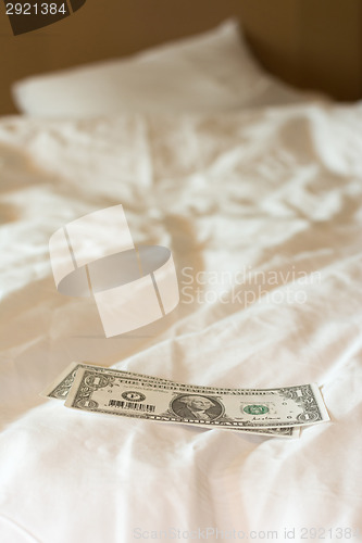 Image of tips at hotel