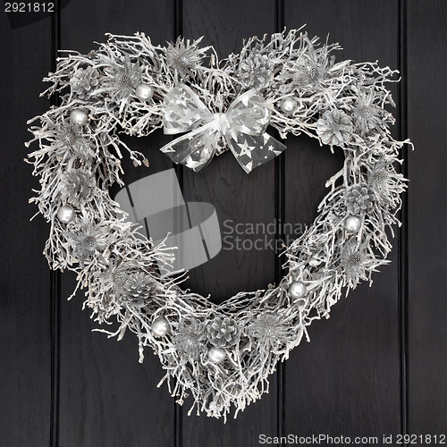 Image of Silver Wreath