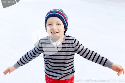 Image of kid ice skating