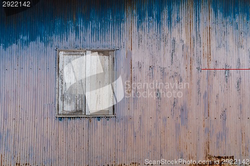 Image of Old rusty house.