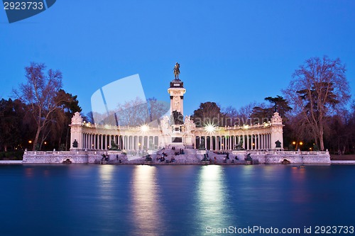 Image of Memorial in Retiro city park, Madrid