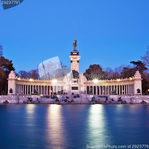 Image of Memorial in Retiro city park, Madrid