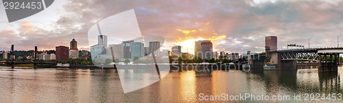 Image of Downtown Portland cityscape in the evening