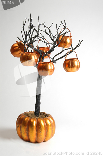 Image of halloween tree