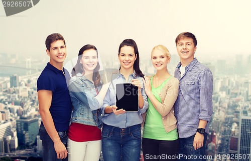 Image of students showing blank tablet pc screen