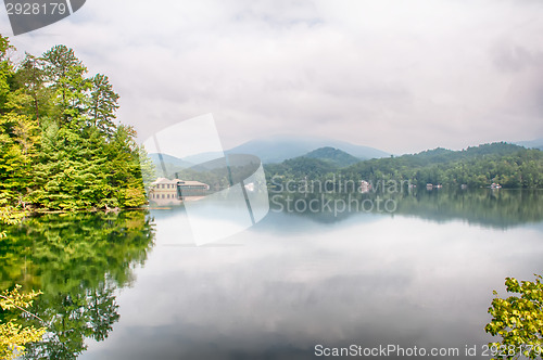 Image of lake tahoma