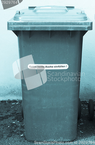 Image of Litter