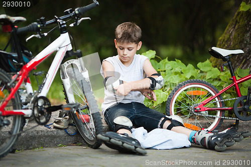 Image of Child outdoors in summer