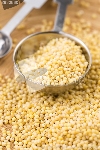 Image of millet groats 
