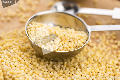 Image of millet groats 