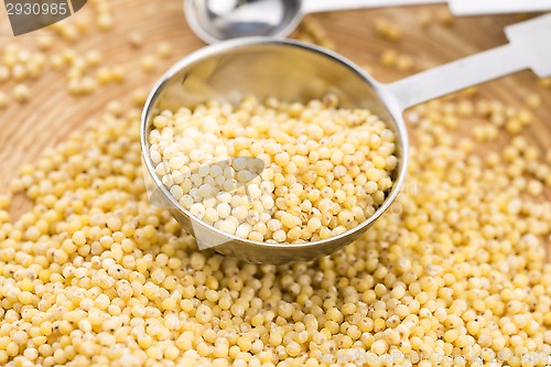 Image of millet groats 