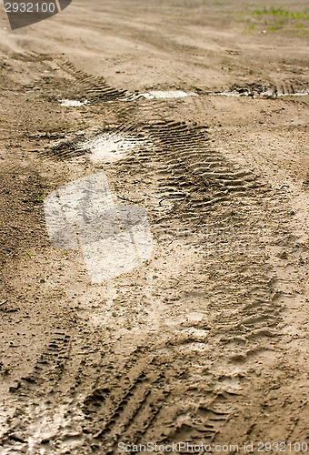 Image of Dirt road