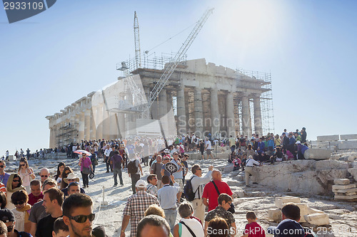 Image of People sightseeing Parthenon