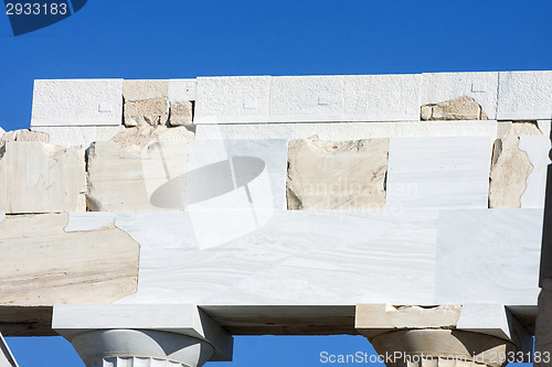 Image of Reconstruction work on Parthenon temple 