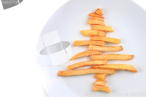 Image of christmas tree from the potatoes chips 