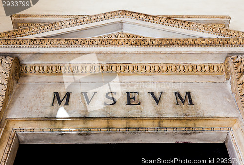 Image of Italian Museum Entrance