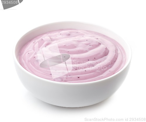 Image of bowl of pink blueberry yogurt