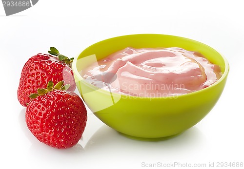 Image of bowl of strawberry yogurt