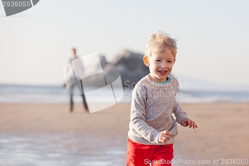 Image of family at californian beach