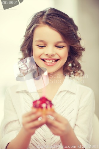 Image of girl with cupcake