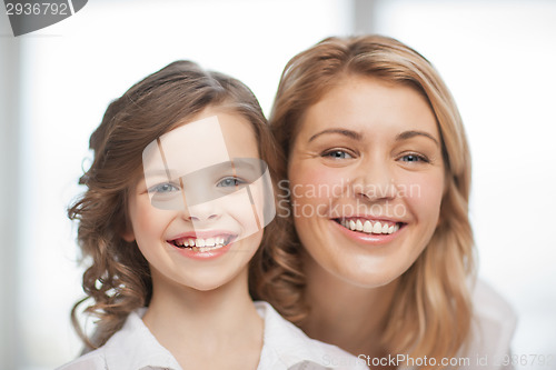 Image of mother and daughter
