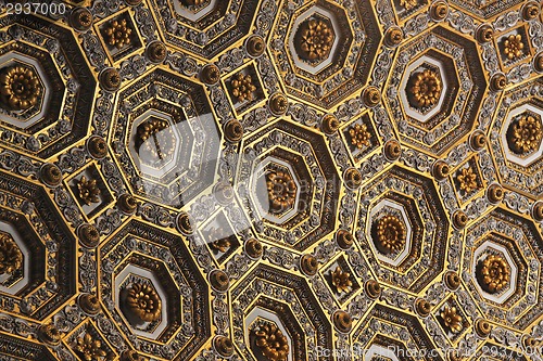Image of Golden ceiling