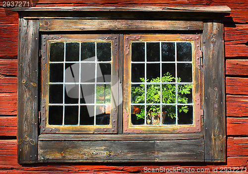 Image of old window 