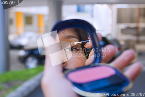 Image of Urban cosmetics 3