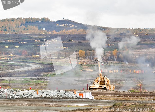 Image of The 152 mm howitzer 2S19M2 Msta-S shooting. Russia